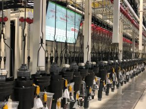 Lakstraat bij het bedrijf Benzi